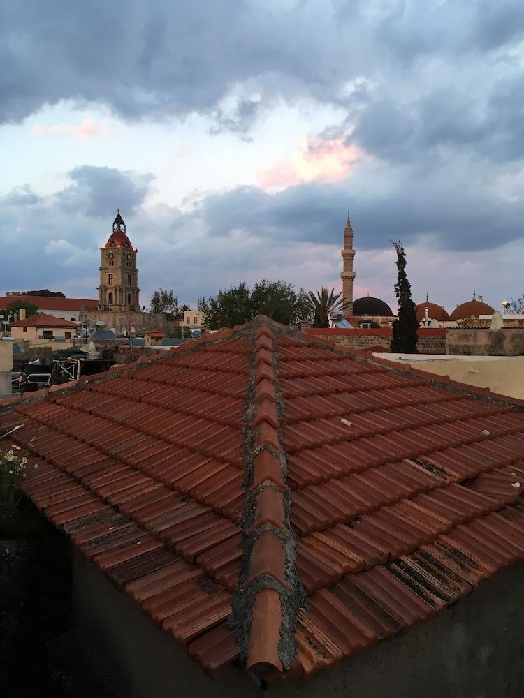 Auberge 32 Old Town Rhodes City Eksteriør billede
